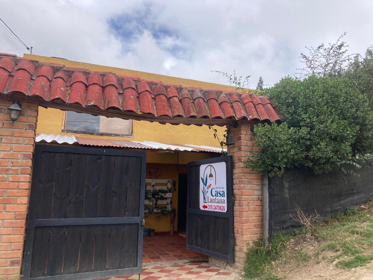 Hostal Casa Lantana 수에스카 외부 사진