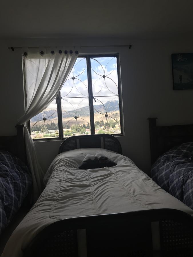 Hostal Casa Lantana 수에스카 외부 사진