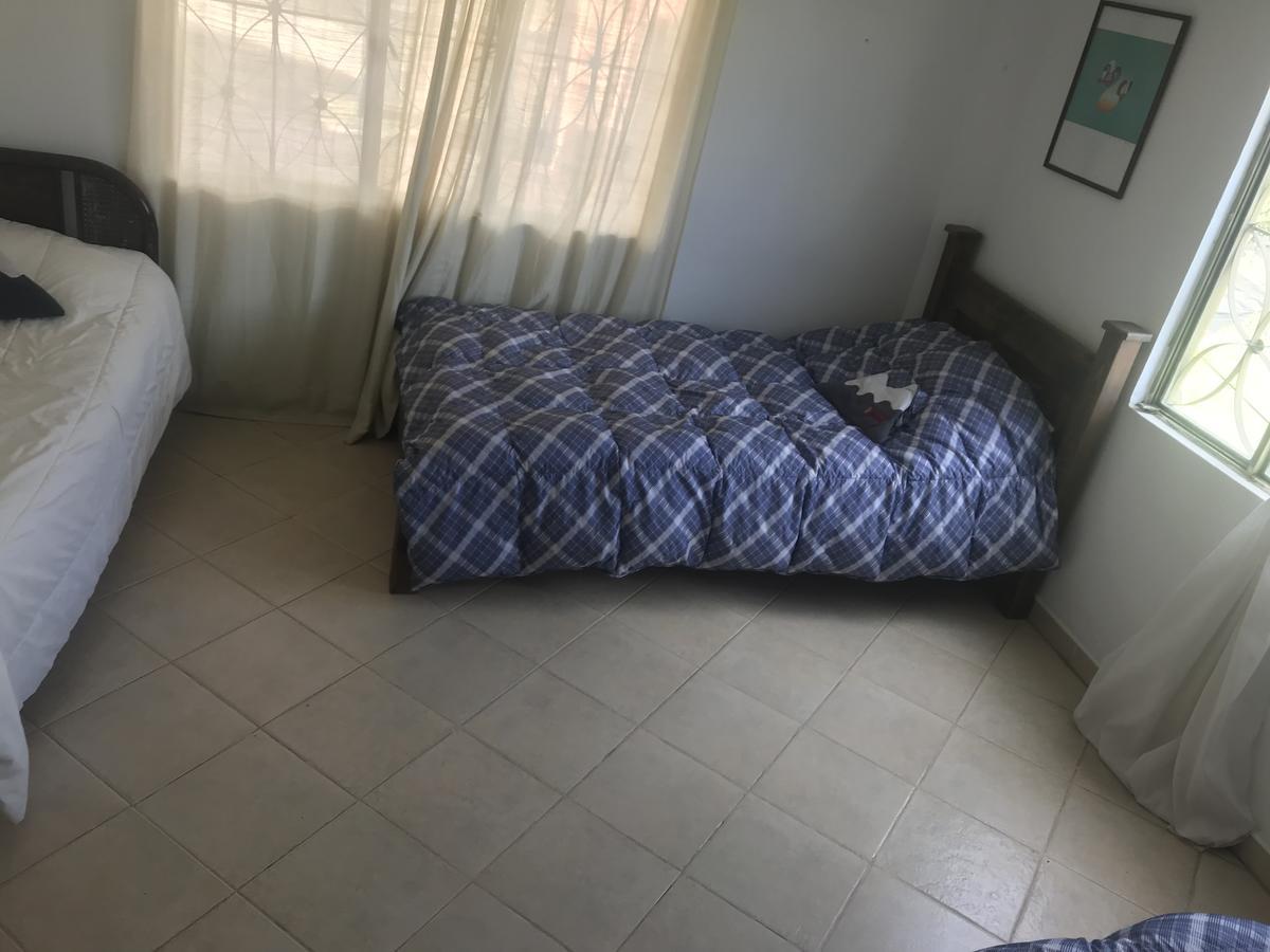 Hostal Casa Lantana 수에스카 외부 사진