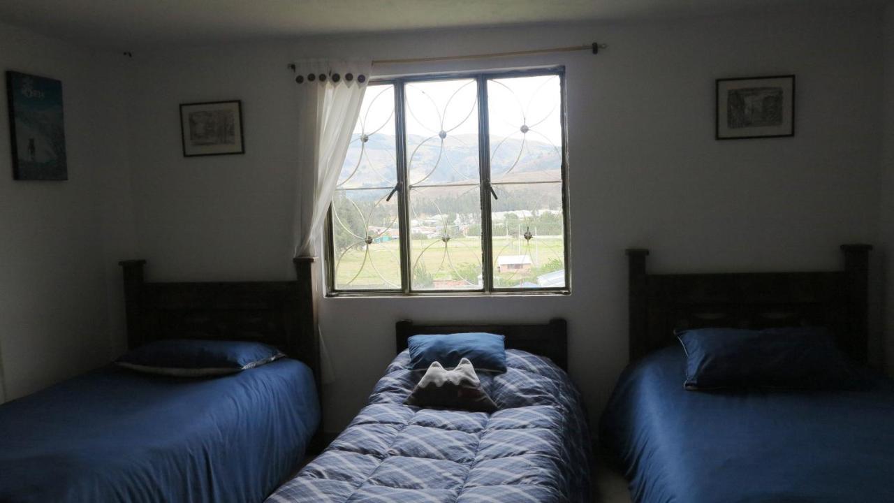 Hostal Casa Lantana 수에스카 외부 사진
